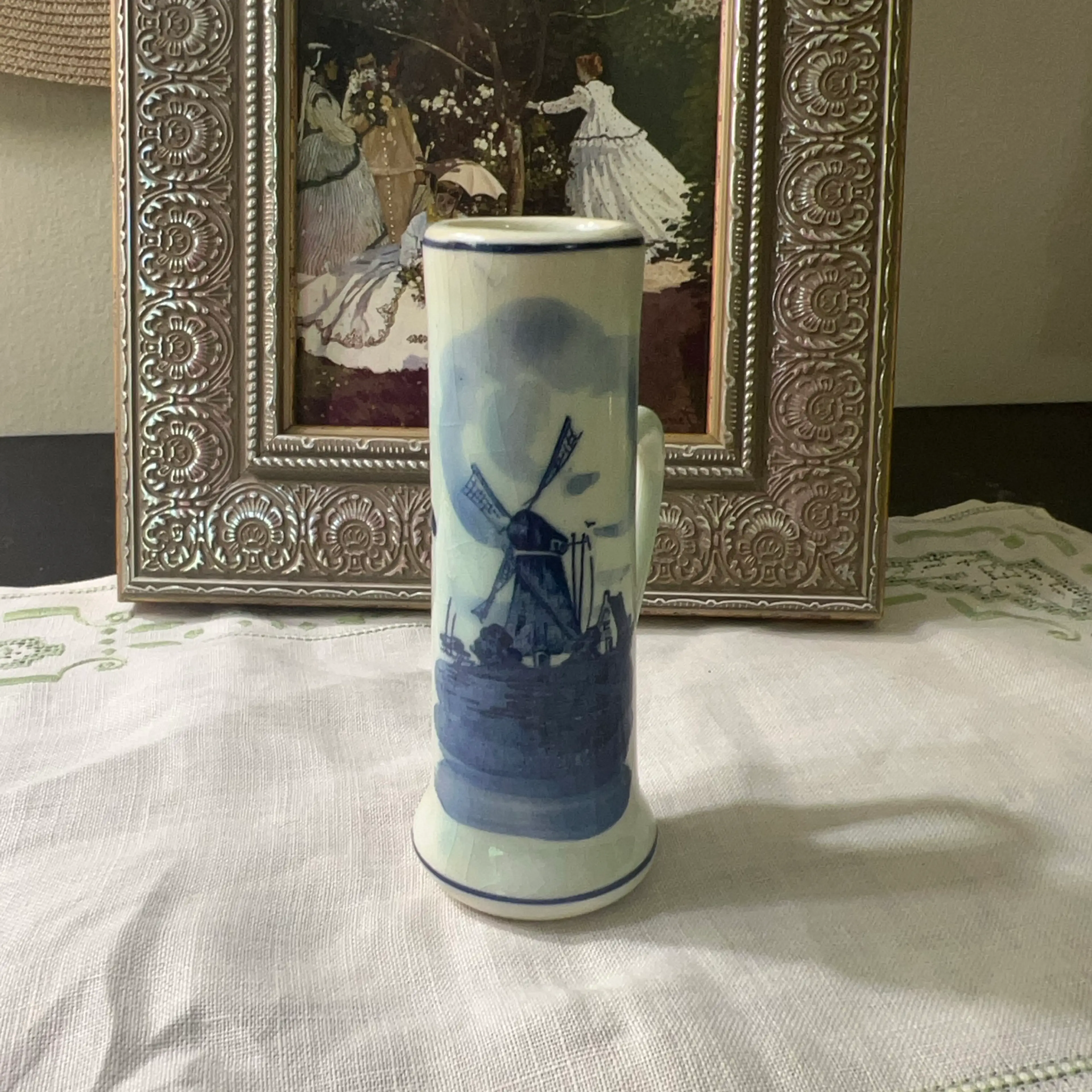 Image 2 of 6