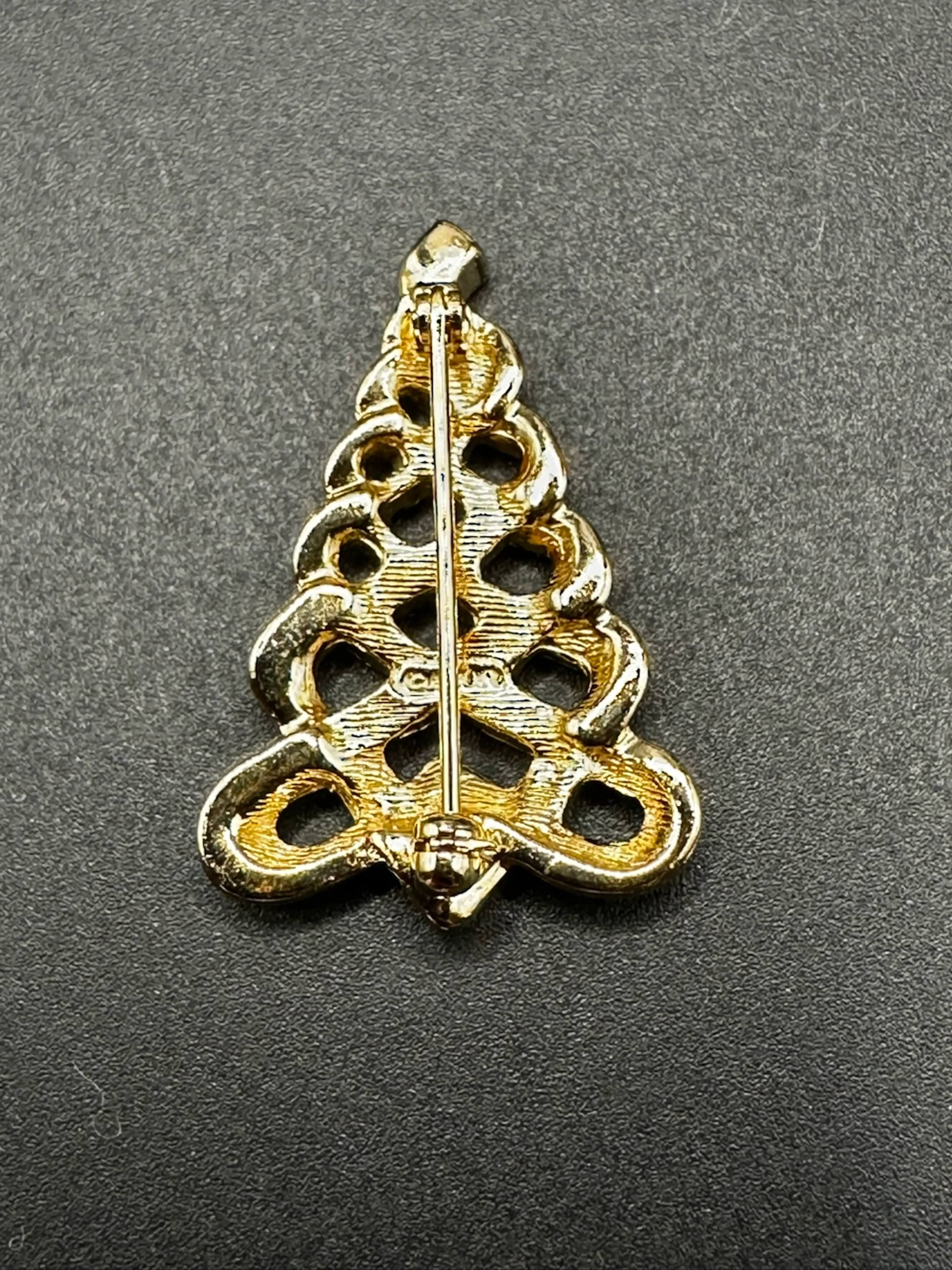 Image 3 of 3