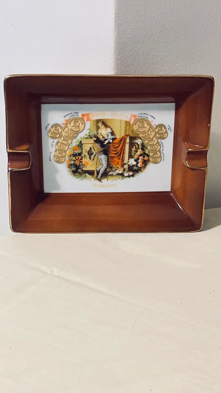 ROMEO JULIETA HABANA Ceramic Cigar Ashtray, crafted by WHITE ASH.