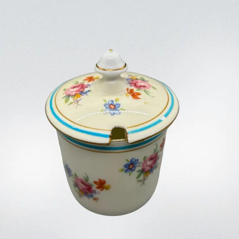 31 Aynsley Condiment Jar