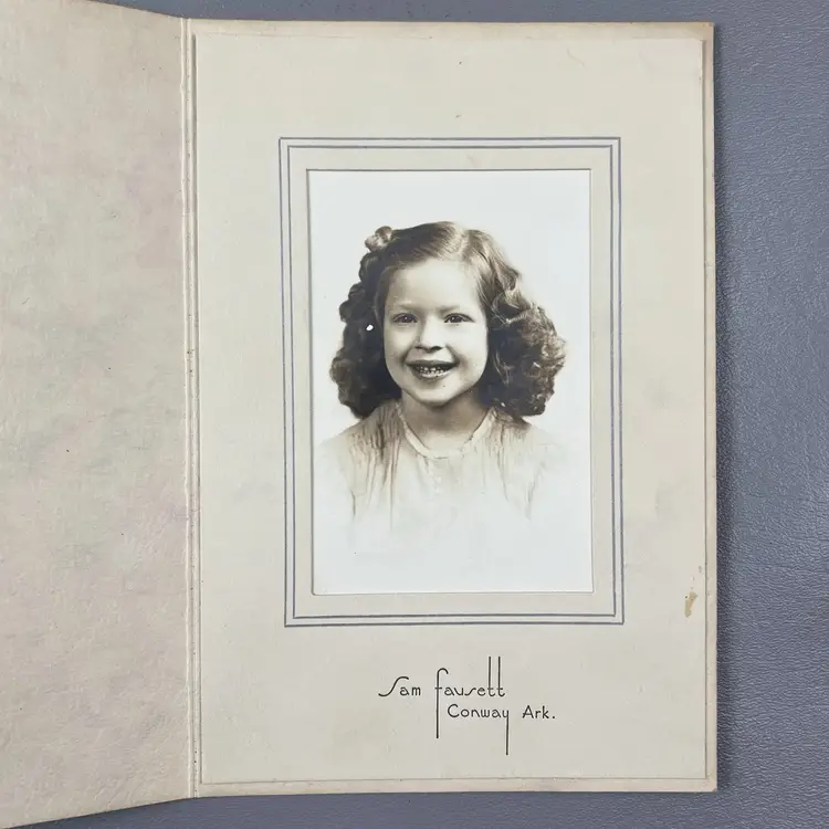 Vintage Photo Portrait Black & White Young Girl Curly Hair 1930-1940s Conway, Ark