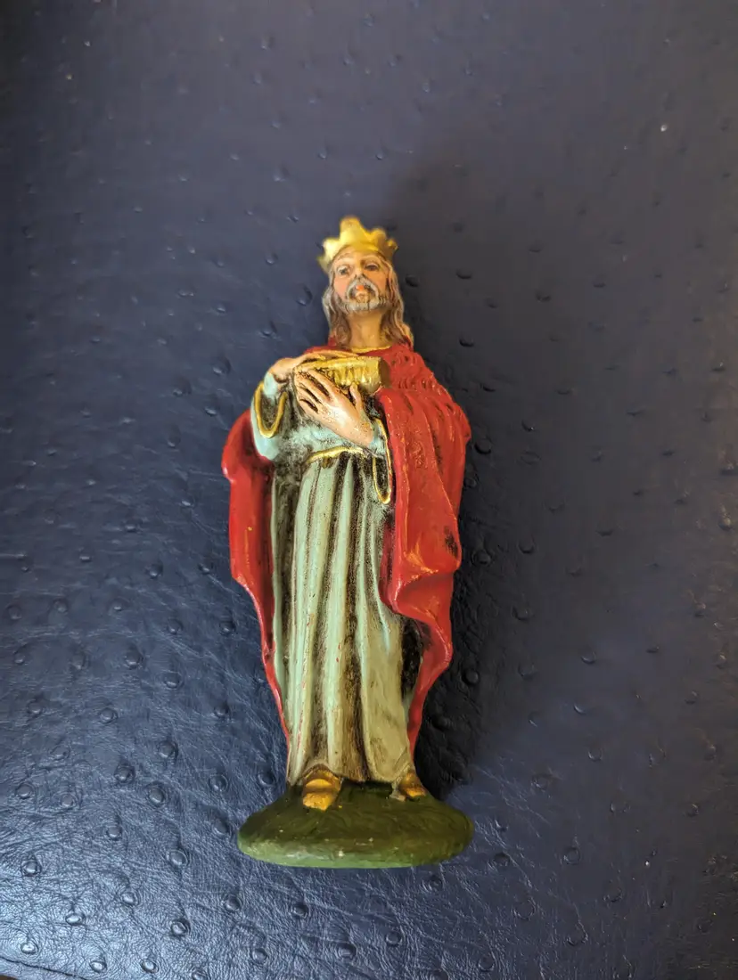 Vintage Paper Mache Nativity King Figurine with Crown Italy