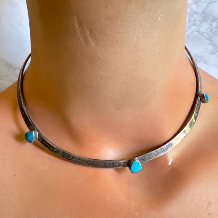 Sterling Silver & Pear Shape Turquoise Collar Torque Choker Necklace Mexico