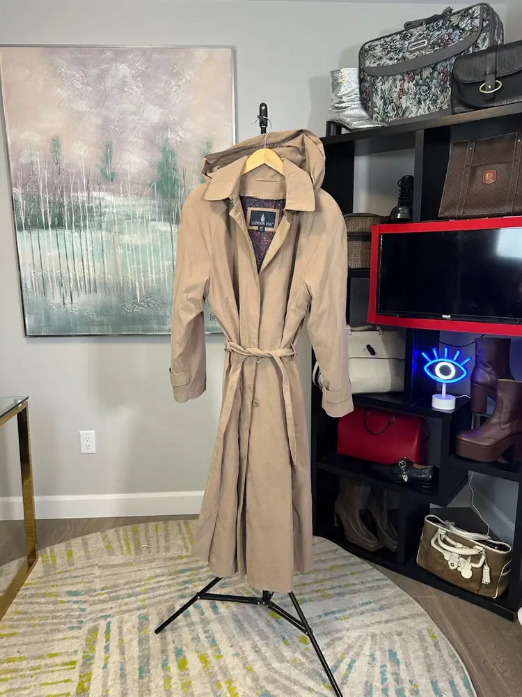 London Fog Vintage Trench Coat with Removable Hood Size 16 Petite