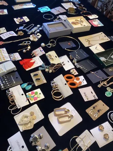 Bye Bye 2025 II!  One For $2, Three For $5, And Five For $7!  