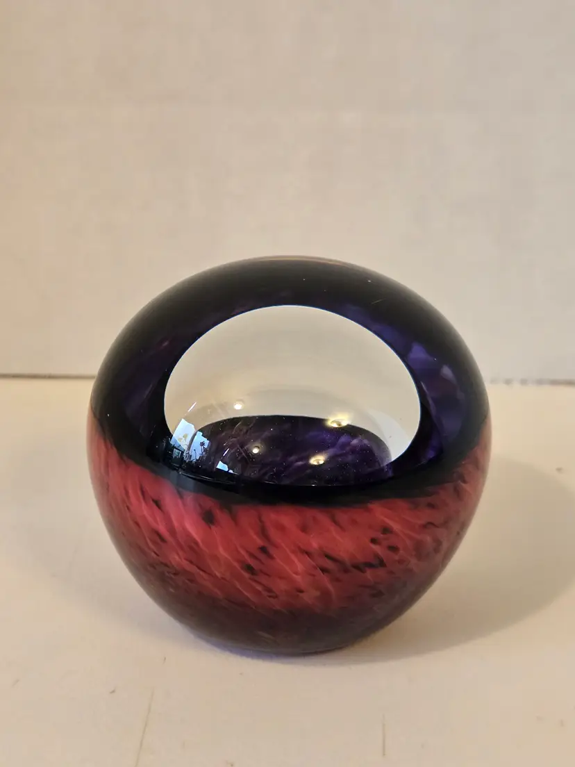 Dave Smith Blowing Sands Art Glass Red and Purple Paperweight