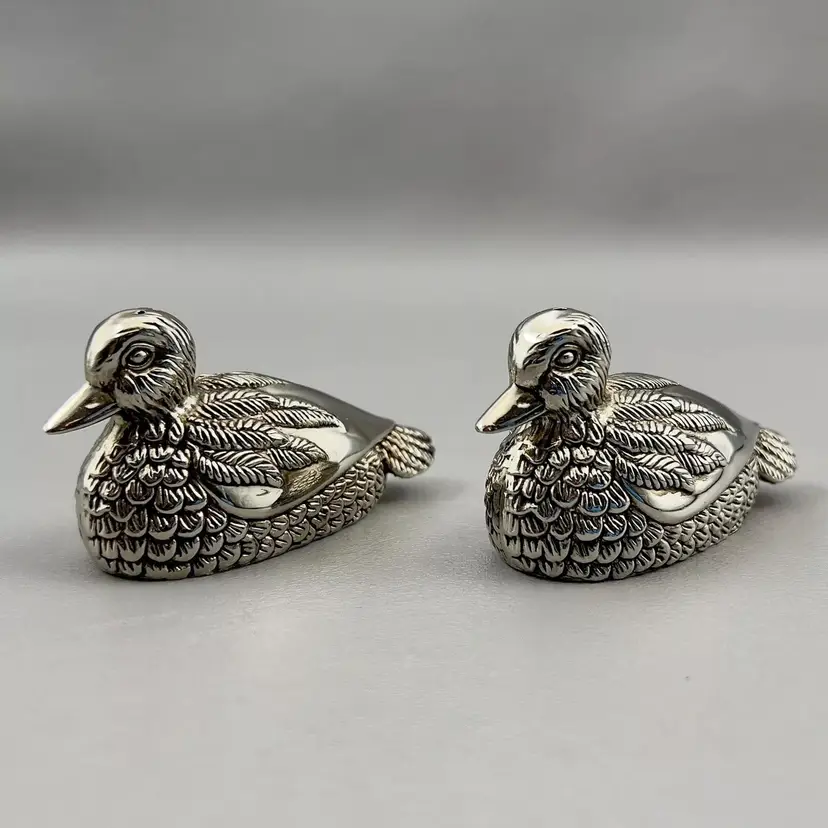 Silea Silver Plated Duck Salt & Pepper Shakers Pots 1.5"X3"