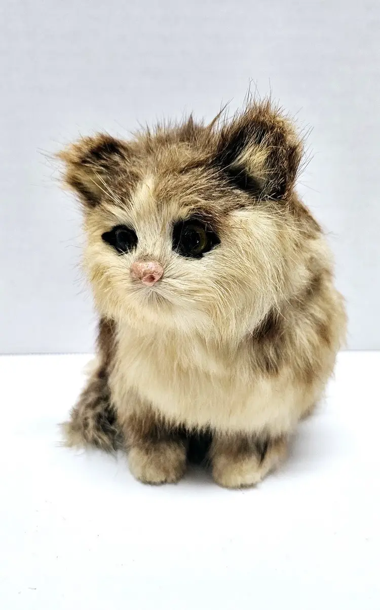 Vintage Realistic Fur Cat Kitten Figurine/Handmade/Cat Decor/Kitten/Cat/Kitten Figurine/Cat Figurine/Home Decor/Tan/Brown