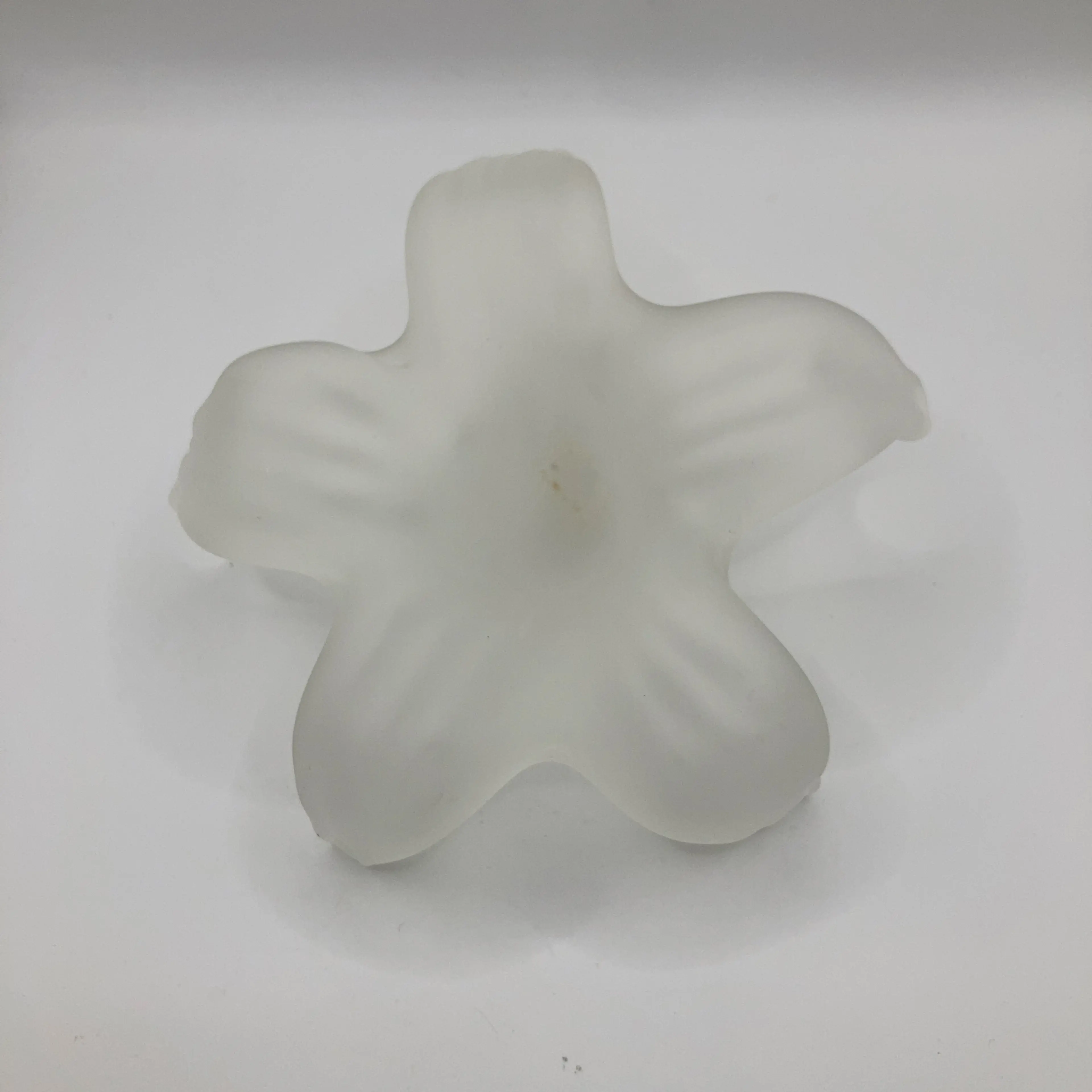 Image 2 of 6