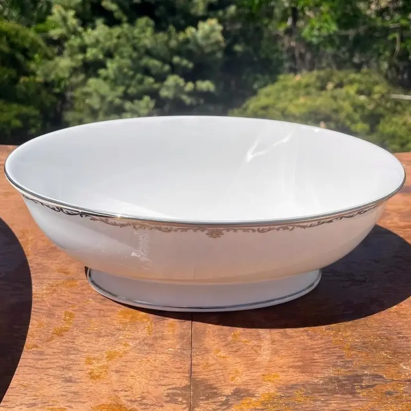 Lenox Coronet Platinum 9.25" Oval Open Vegetable Classics Collection Made in USA