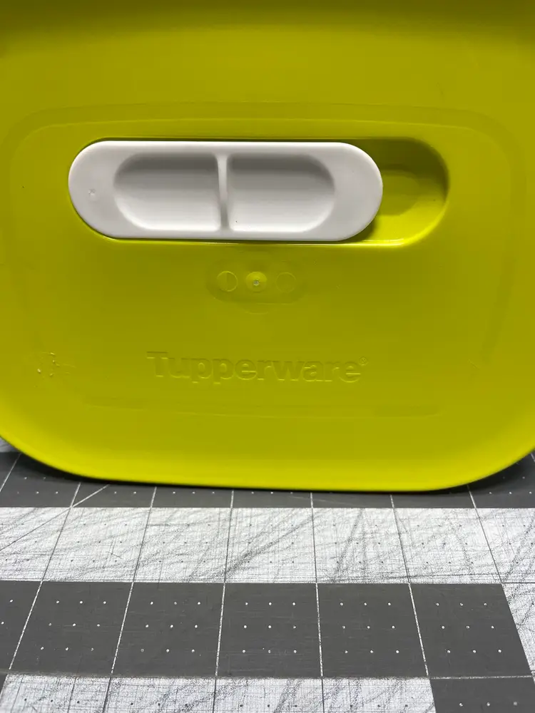 Tupperware Fridge smart Small Deep Container 1 3/4 Quart 1.8 Liter