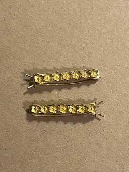 #71 Vintage 1960's Flower Bar  Gold Tone Pair Hair Barrettes
