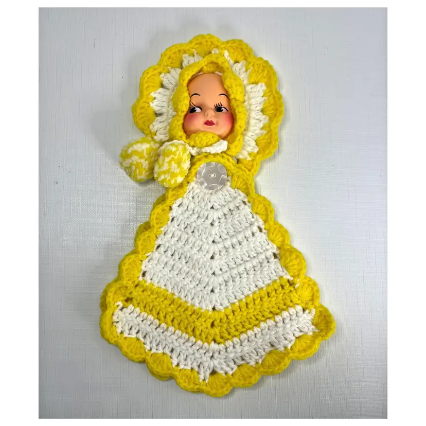 Crochet Doll Face Pot Holders Yellow White 1960s Vintage Kitchy