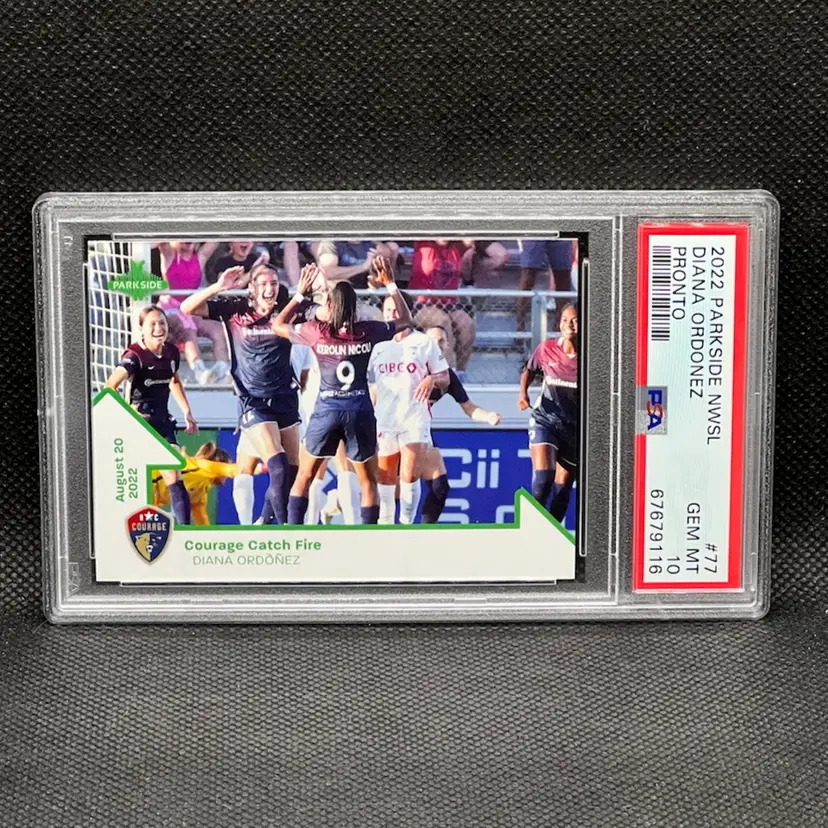 Diana Ordonez 2022 Parkside NWSL Pronto #77 PSA 10 Soccer Card