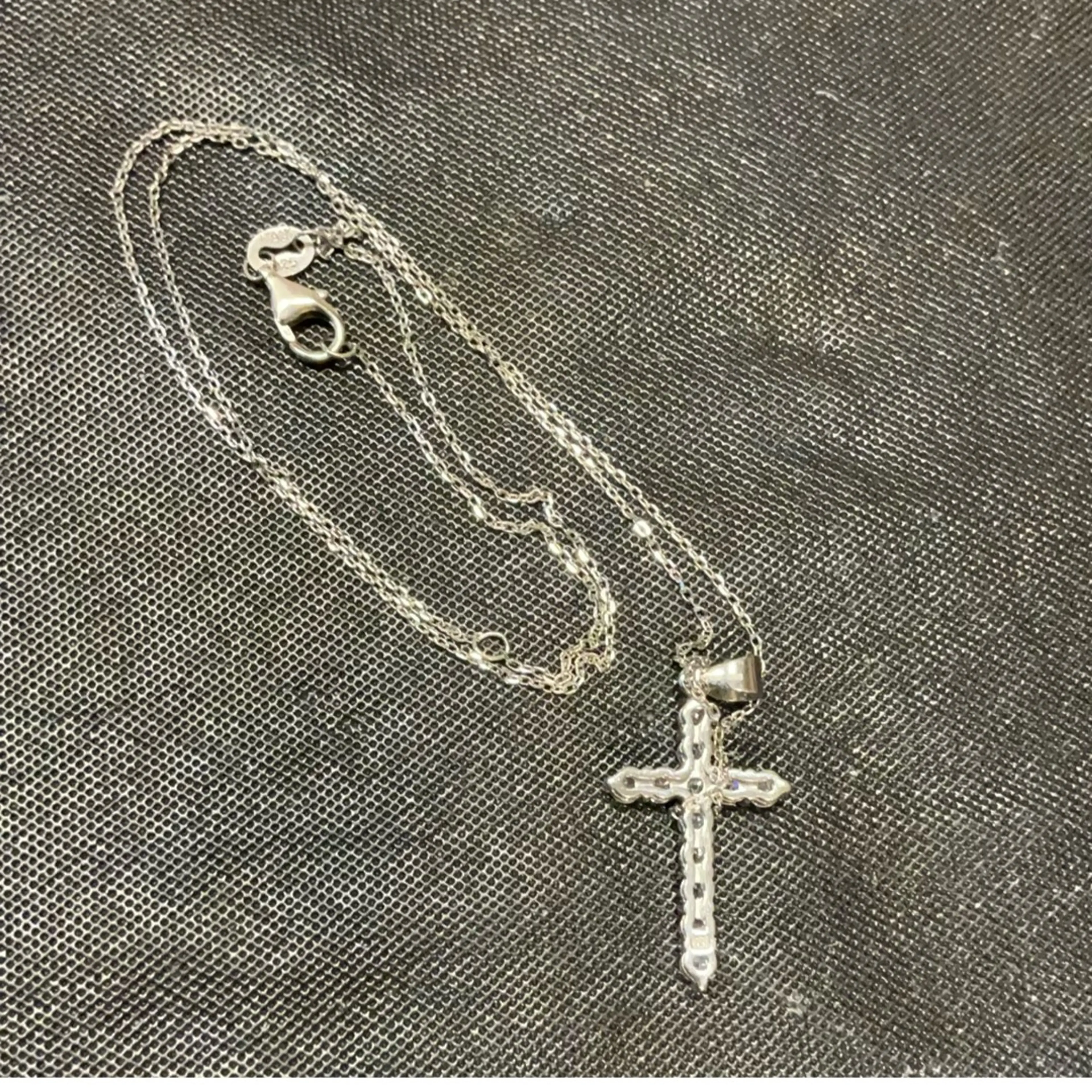Image 2 of 2