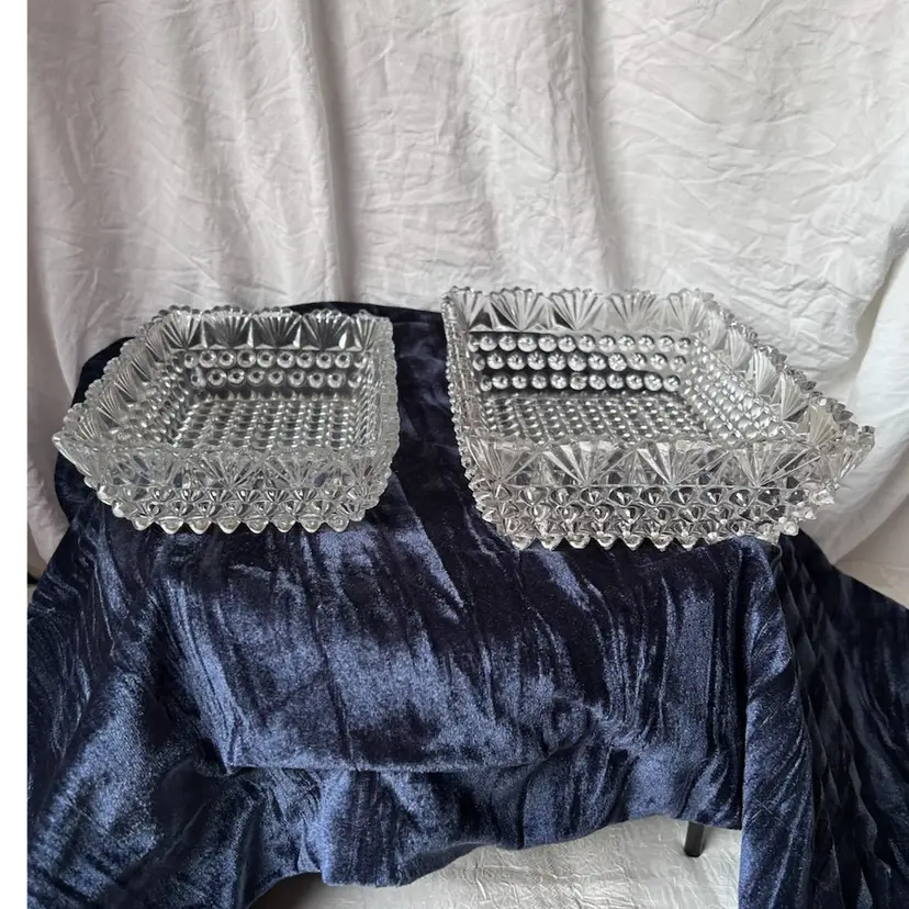 2 ANTIQUE DOYLE & CO CLEAR EAPG HOBNAIL W/FAN EDGE DISHES 1880s