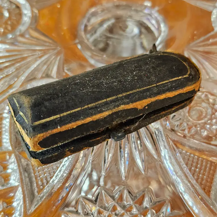 Antique Men's Cigarette Stem Hinged Box With Blue Velvet Lining John Middleton