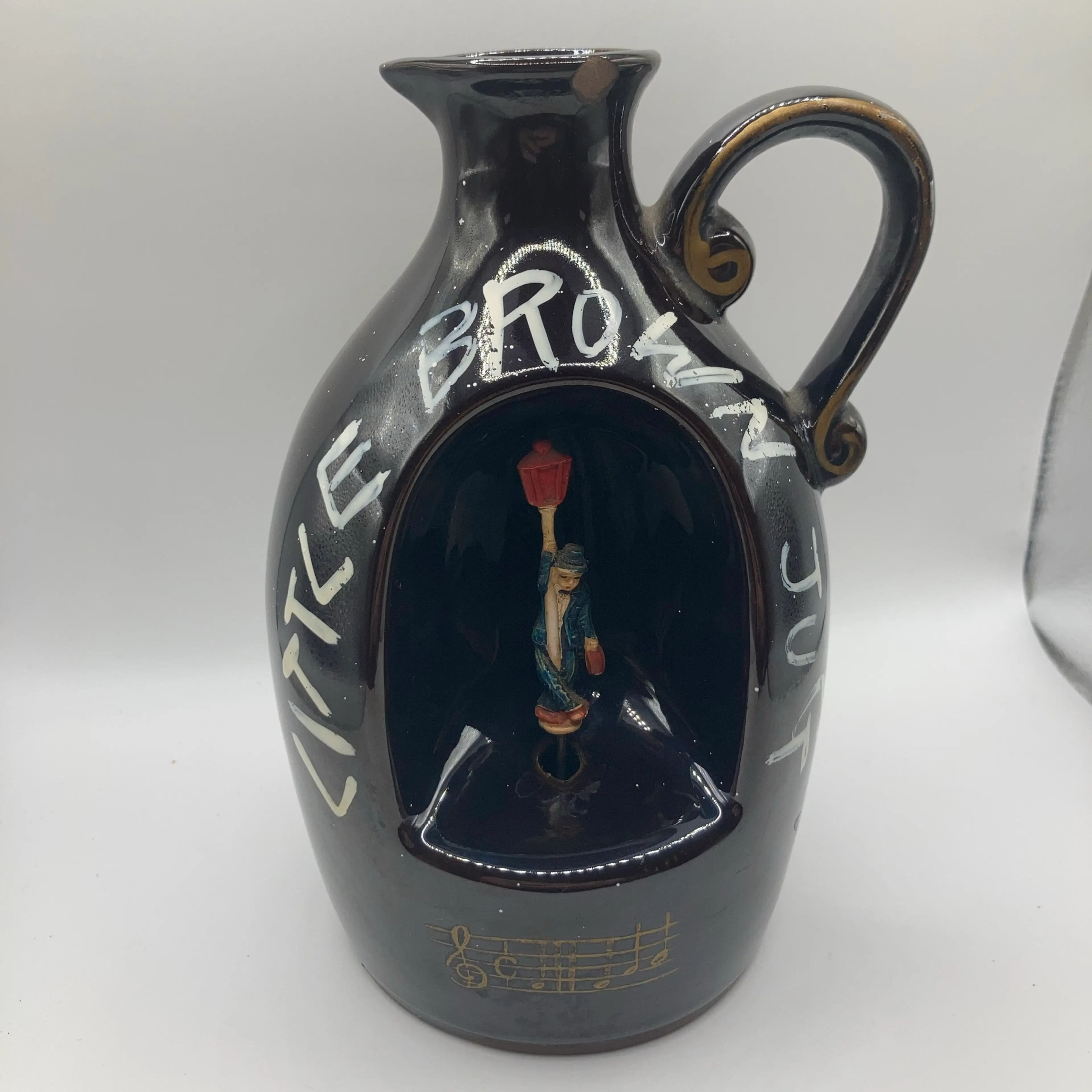 Image 2 of 11
