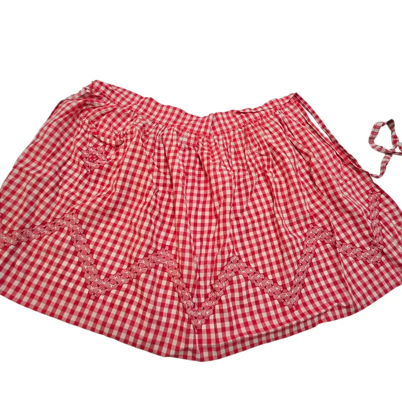 MCM 50s Red White Plaid Apron