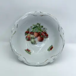 Bavarian Porcelain Fruit Bowl – Antique Germany, Gold Trim, Strawberry Motif, Scalloped Edge, Vintage Tableware (0190-25)