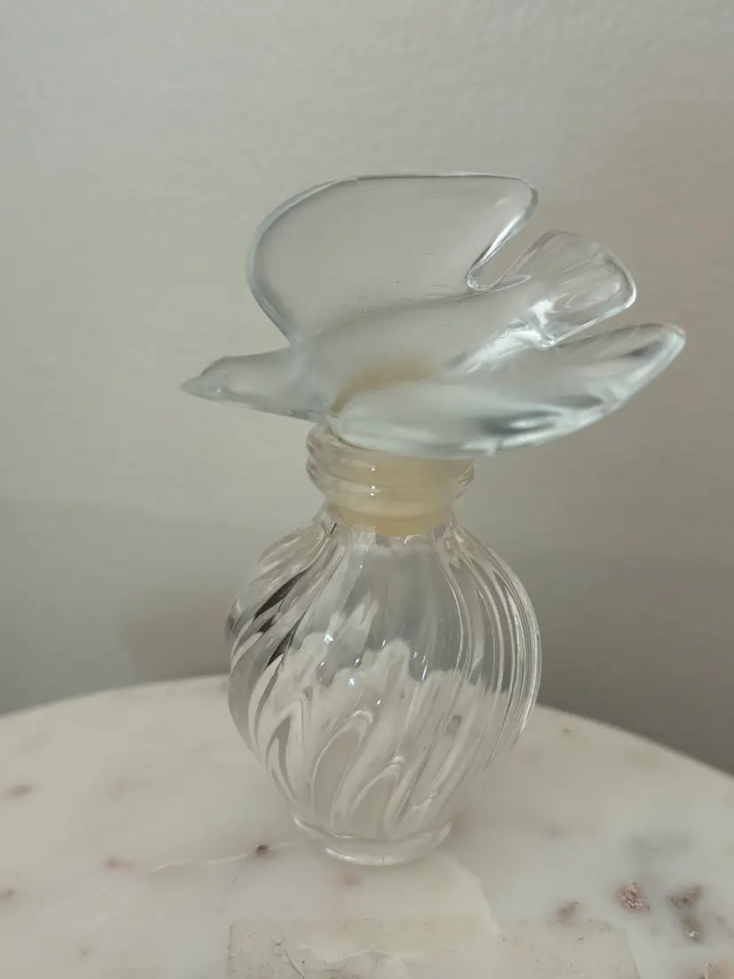 Nina Ricci Collaboration With Lalique Perfume Bottle