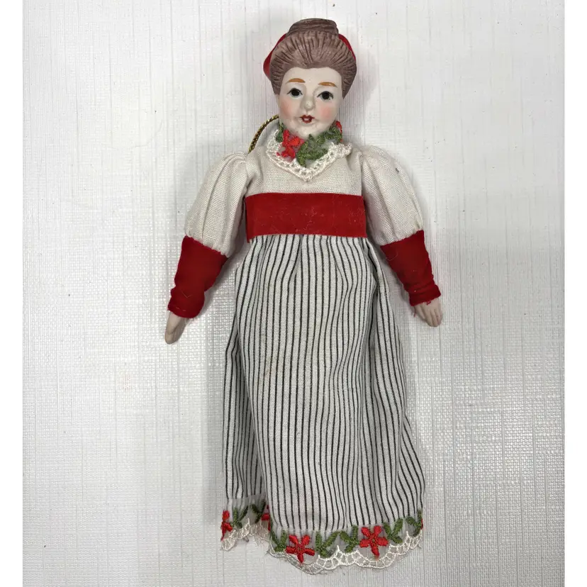 Victorian Grandma Doll Christmas Ornament Porcelain Holiday Collectable Vintage