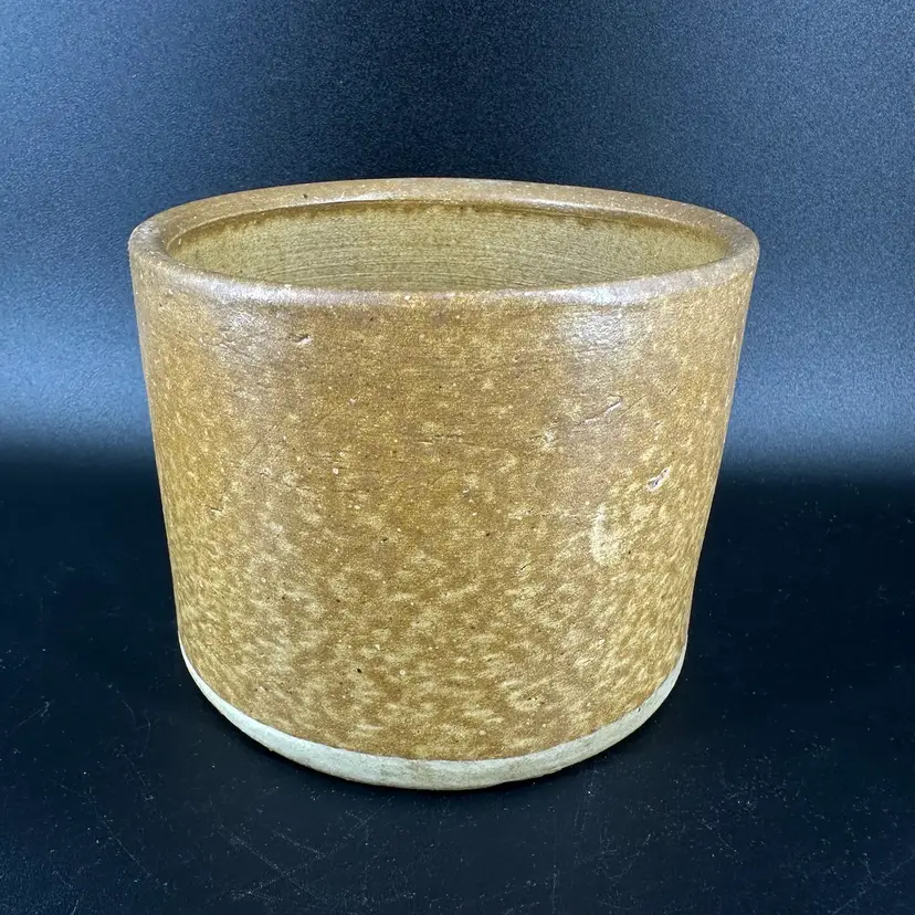 Vintage Ohio Pottery Flower Pot Planter