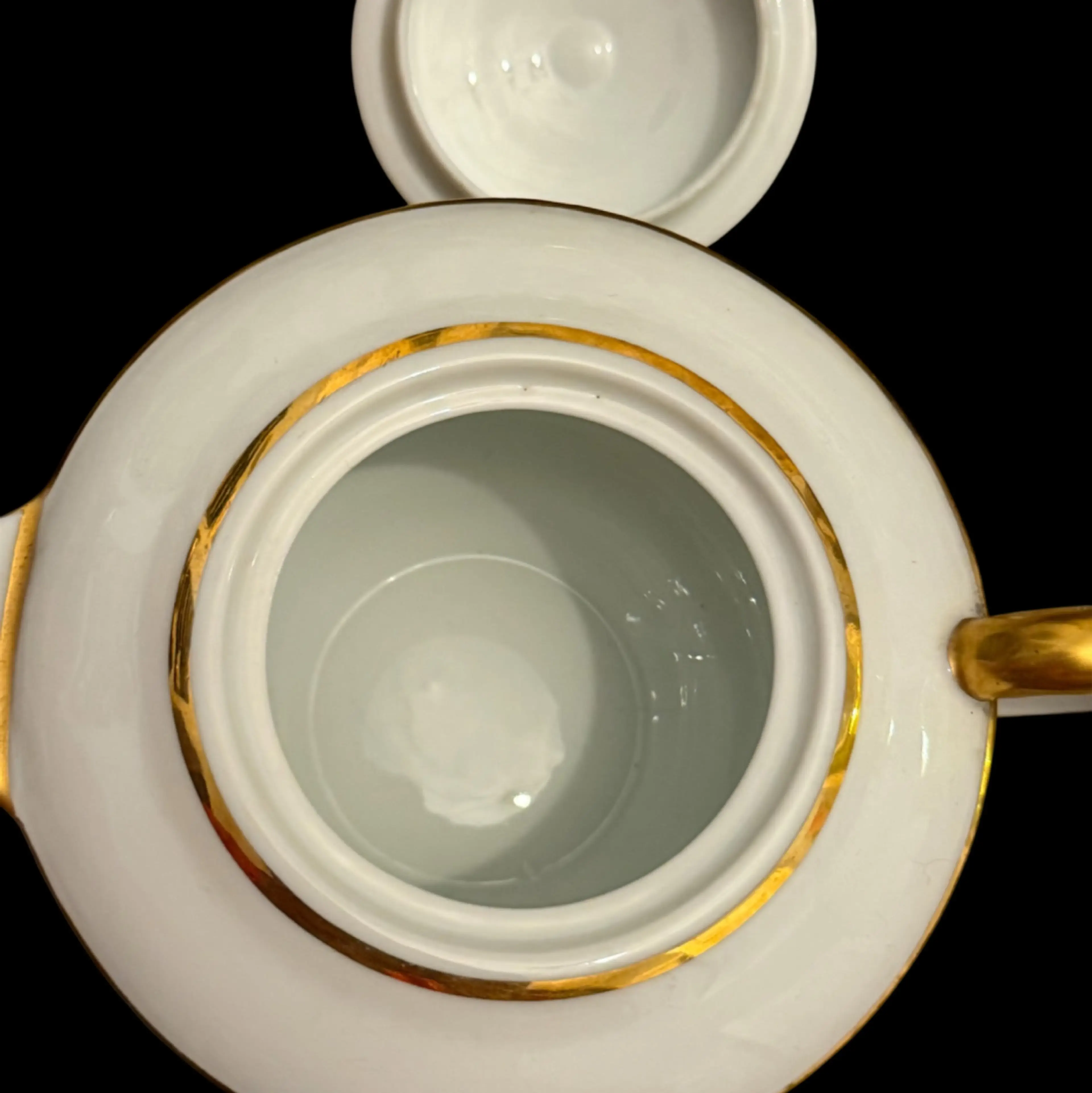 Image 4 of 5