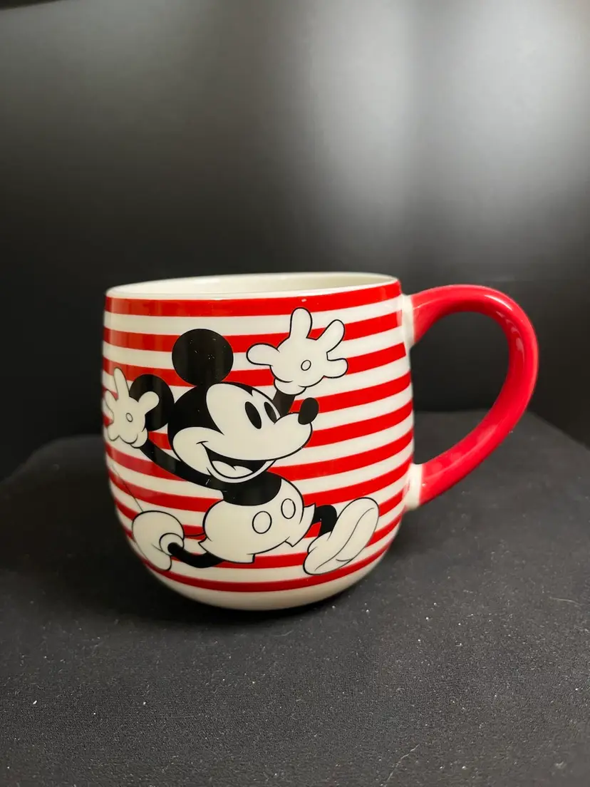 Disney Porcelain Red & White Mickey Mouse Mug-Lot 45