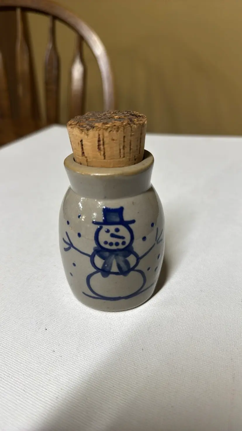 BBP Beaumont Brothers Pottery Small blue Snowman Jar Crock With Cork 3” tall