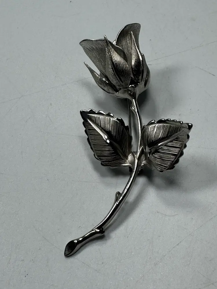 Vintage 1960s Giovanni one rose Silverton brooch pen signed