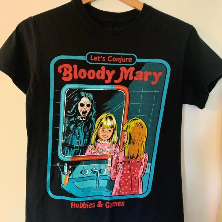 Bloody Mary T shirt Hobbies Games Size Small Creepy Co