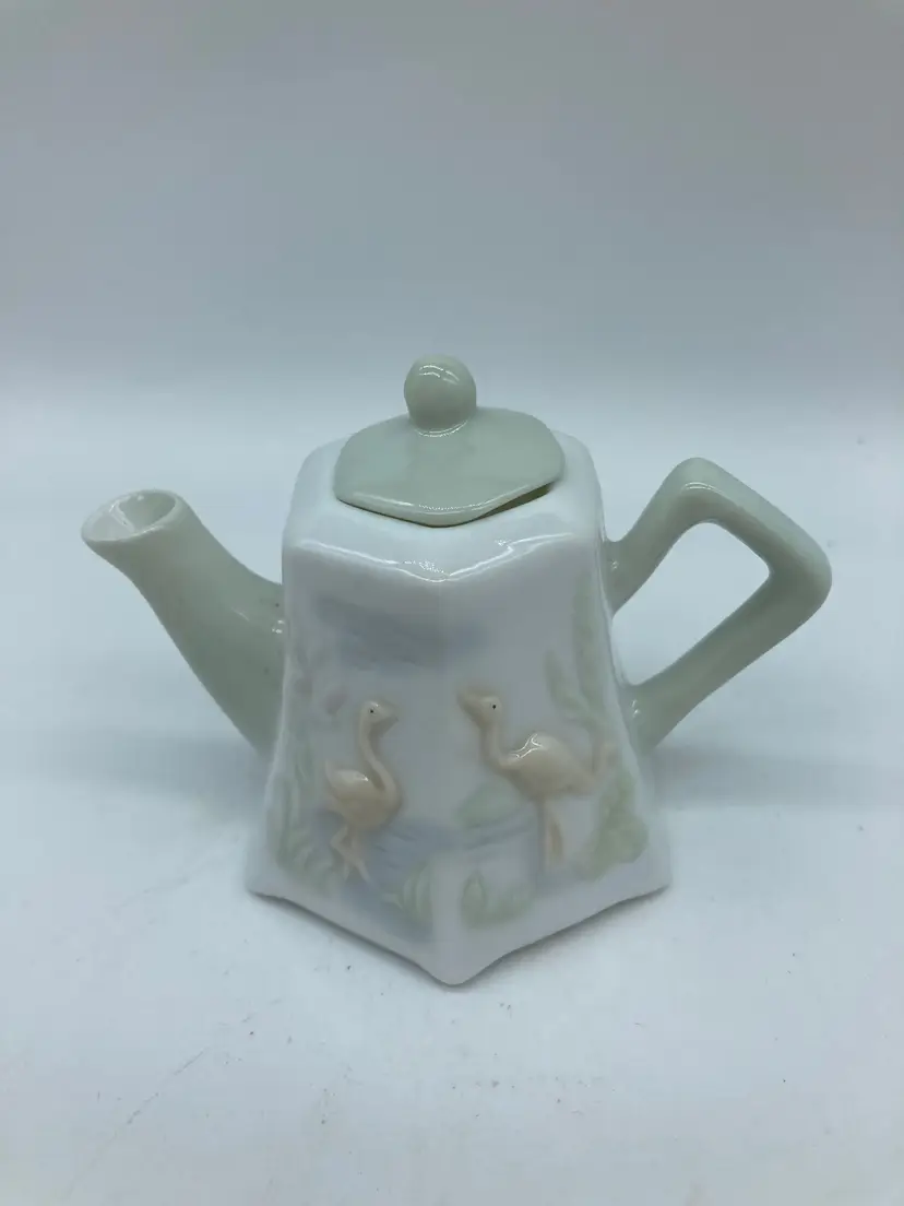 Flamingo Russ Berrie and Co. Tea Tyme Miniature Teapot Collection