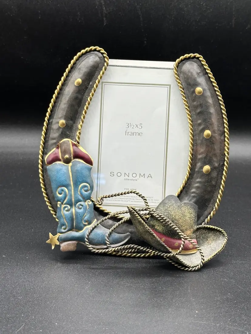 Sonoma Metal Horseshoe Picture Frame W/Cowboy Hat~Star• 3 1/2” X 5 “ Photo