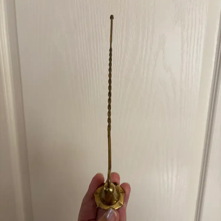 Vintage Brass Twisted Handle Candle Snuffer