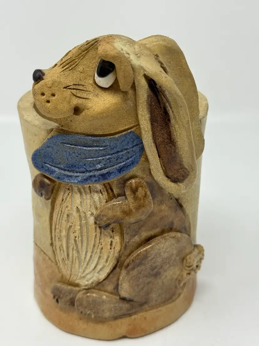Vtg Signed Hindt Art Pottery Bunny Rabbit Cracker Clay Folk Art Vase Planter Cup