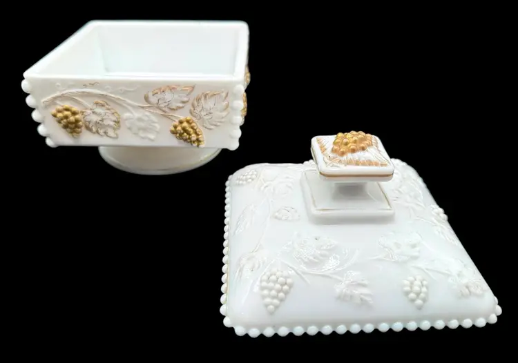 Vintage Westmoreland Milk Glass Square Trinket Box Candy Dish Gold Grape 5”