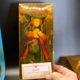 Gibson Girls Annie With Stands In Original Box 1980’s!