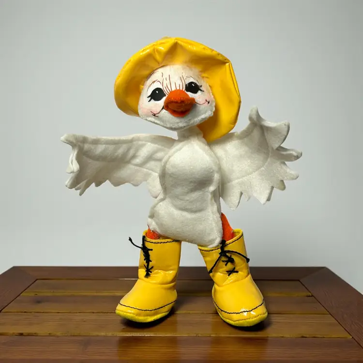 Annalee Doll Ready For Rain 2013 White Duck Open Eyes Yellow Hat Boots 7"