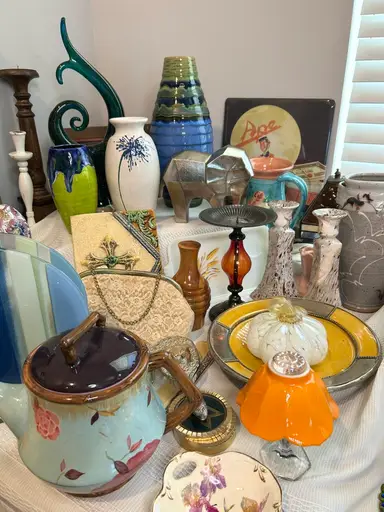 BAM Bids - Eclectic Home Decor And Collectibles!