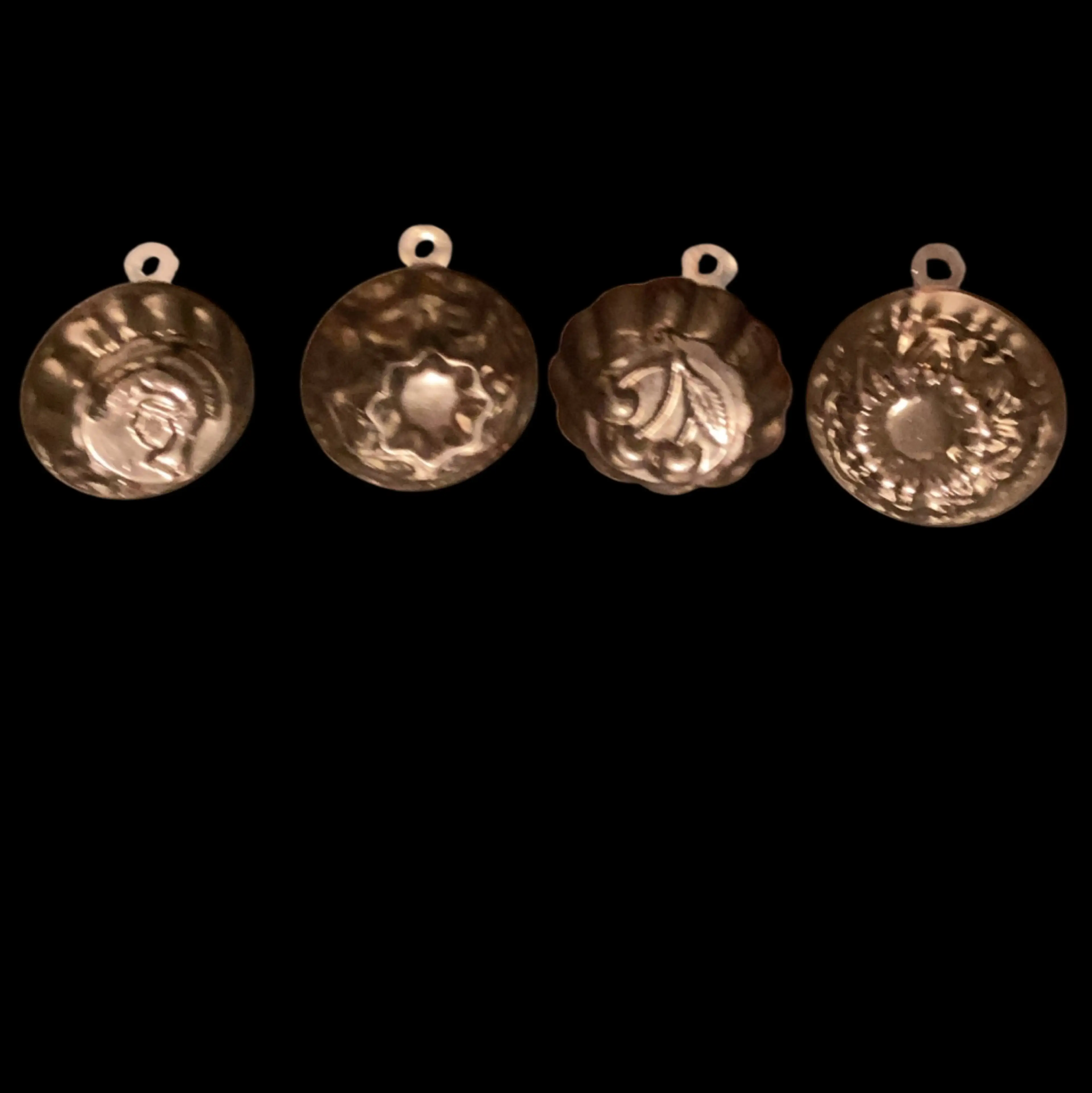 Image 4 of 4