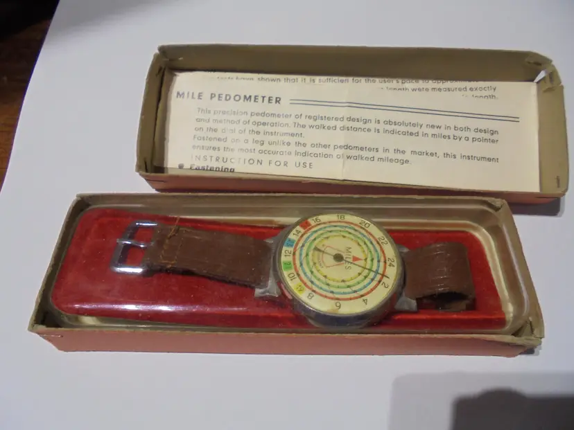 Mile Pedometer W. Germany Original in the original Box w/ Instructions