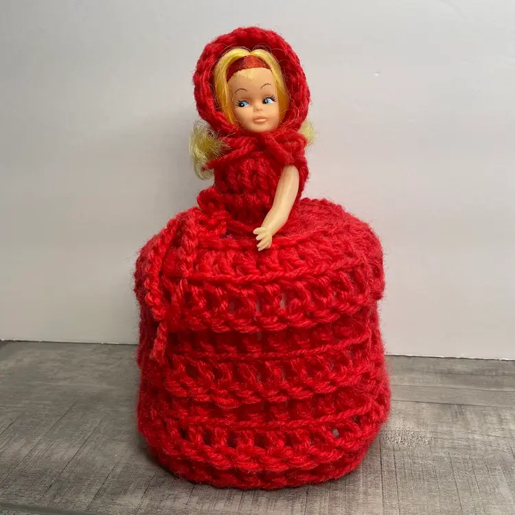 VTG Crochet Red Riding Hood Blonde Toilet Paper Bathroom Kitsch Doll Hong Kong
