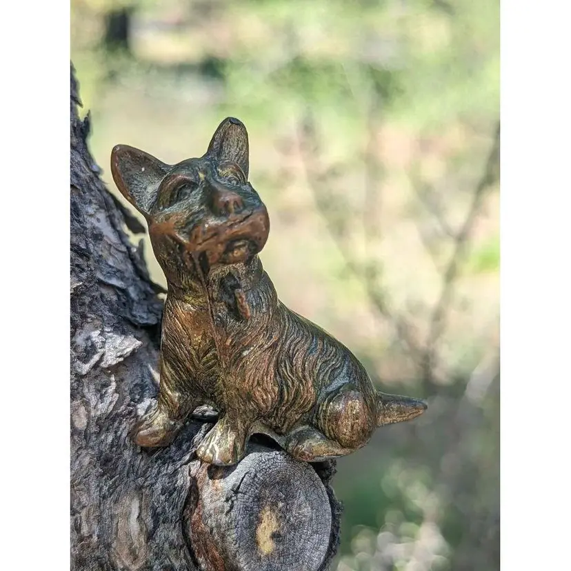 Small Vintage solid brass bronze Scottie terrier dog metal figurine