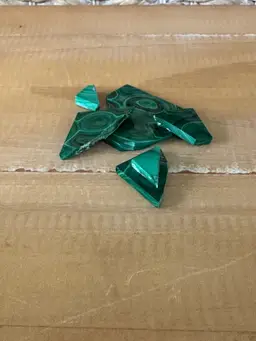 MALACHITE Shards Pieces Perfect For A Shard Box Or Jewelry 1.4 Oz