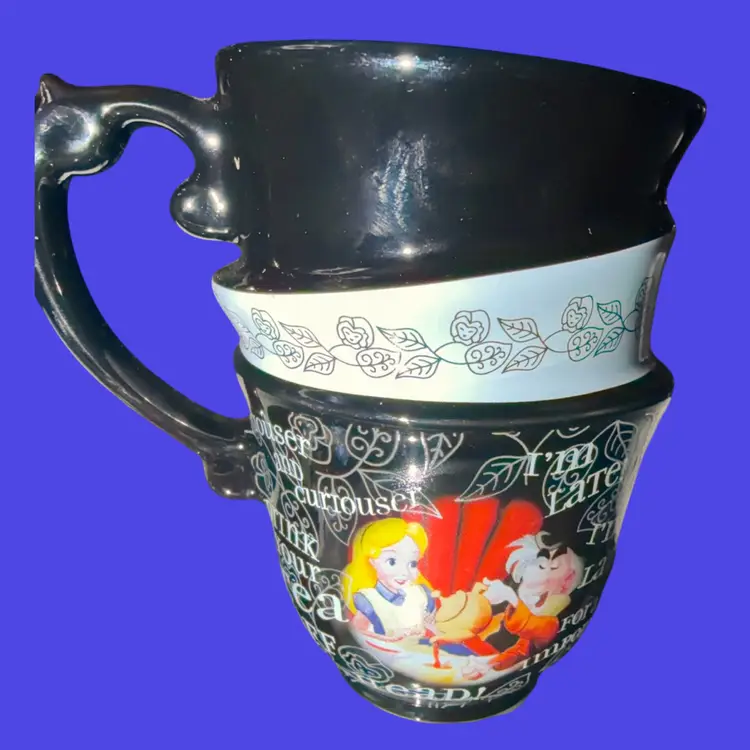 Disney parks mug Alice In Wonderland! Whimsical