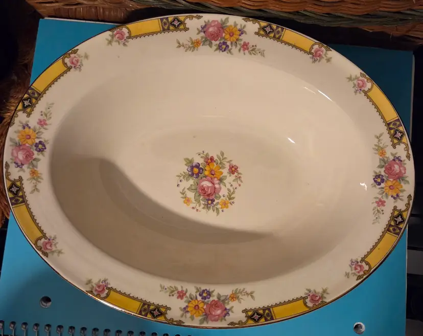 Vintage Edwin Knowles "Yorktown" Vegetable Bowl