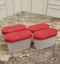 Set 4 Tupperware Modular Mates Spice Small Containers/Shakers Red Seals 1 C Cap
