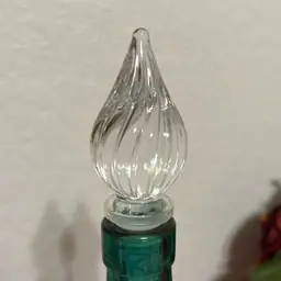 Crystal Flame Wine Stopper