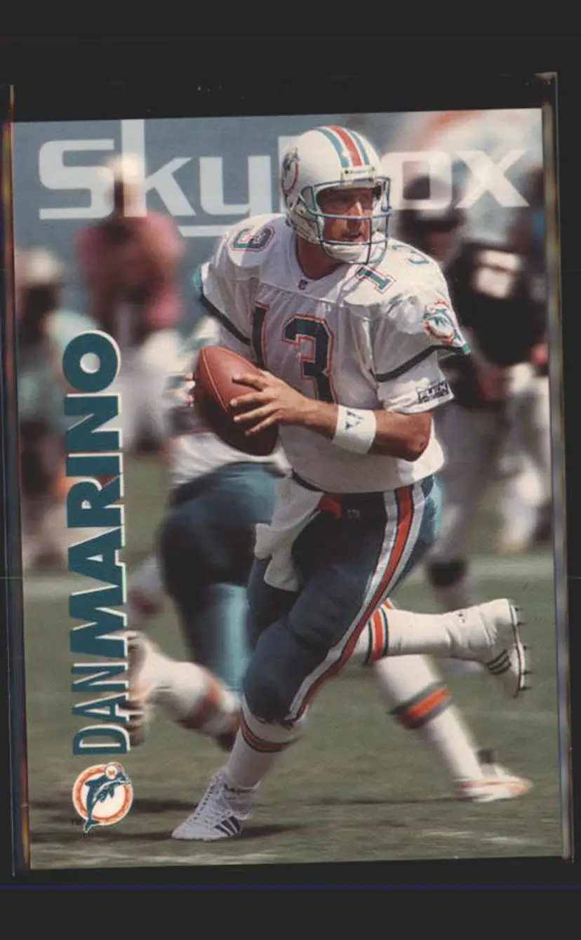1993 SkyBox Impact #174 Dan Marino Color Foils - (137) - Miami Dolphins